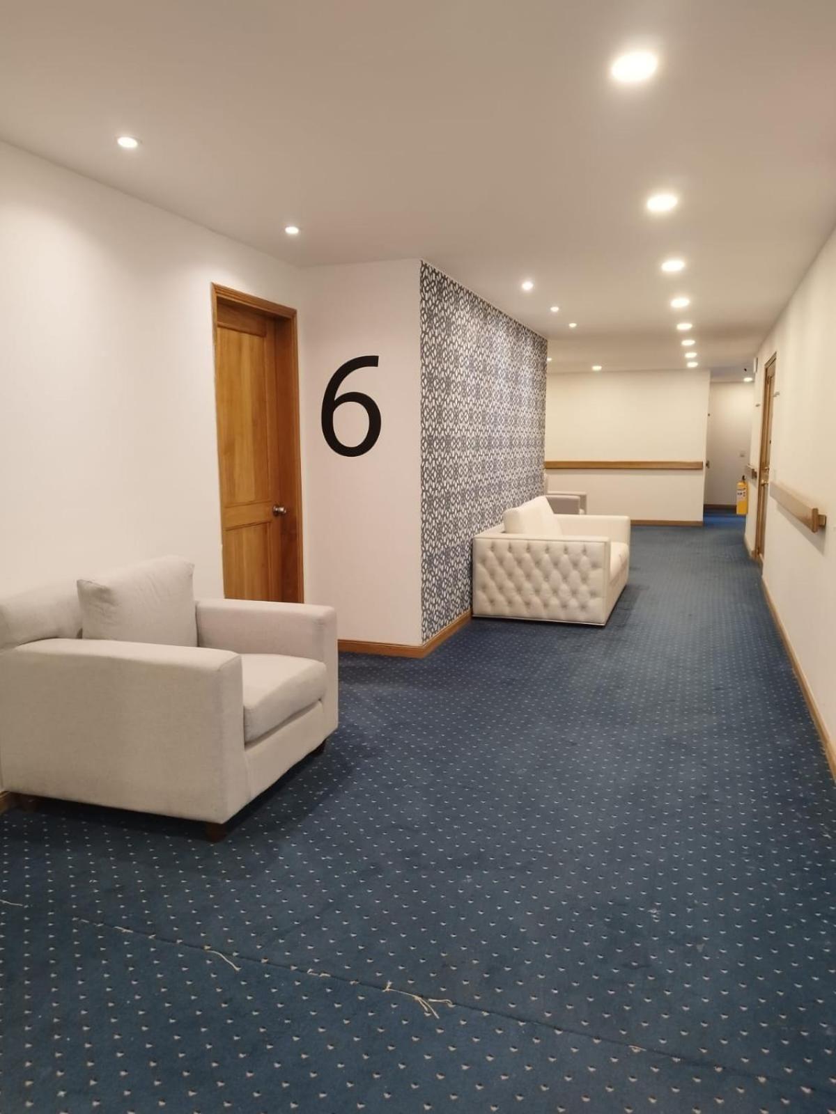 Hotel Eurolan 93 Bogotá Esterno foto