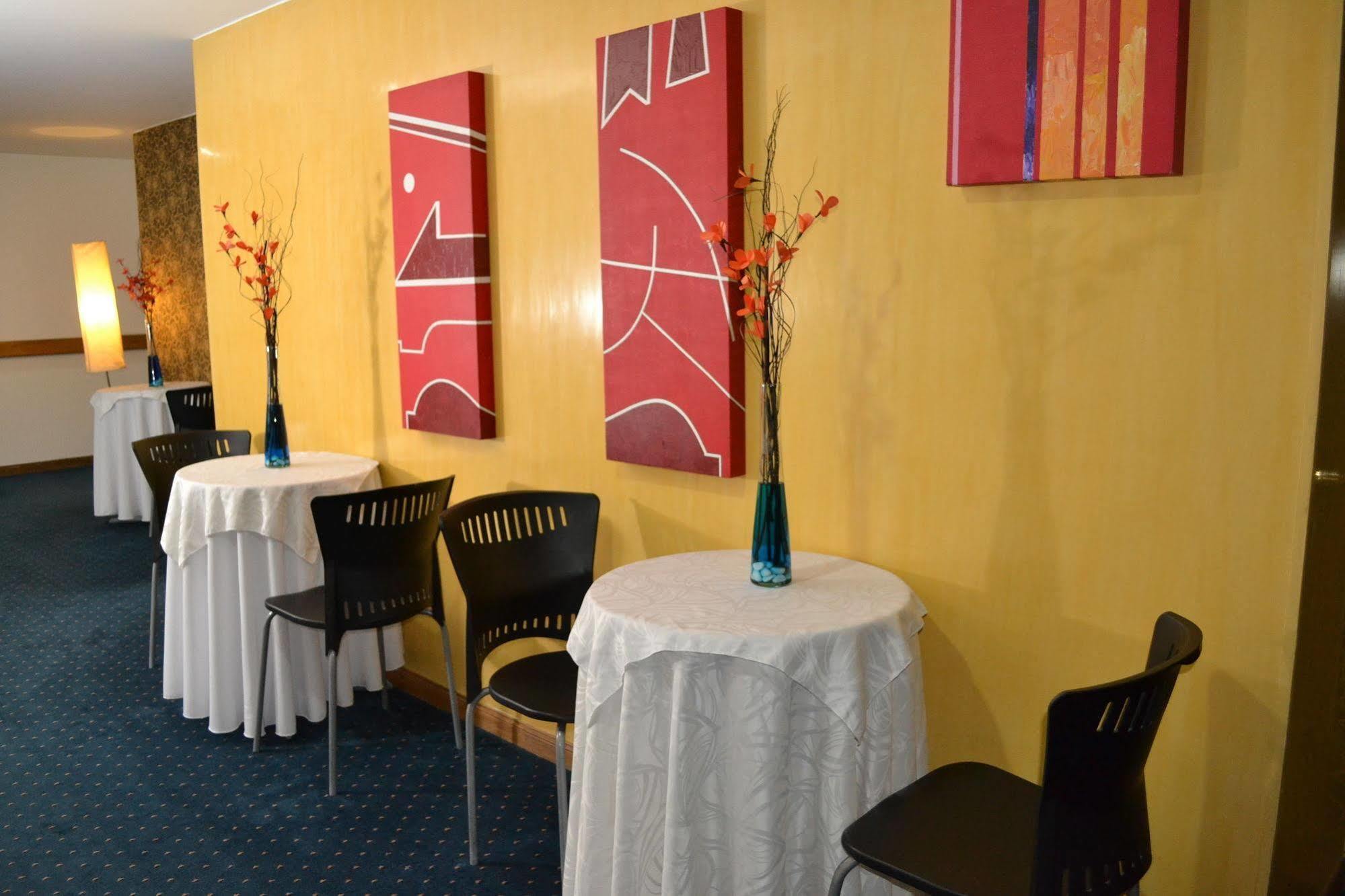 Hotel Eurolan 93 Bogotá Esterno foto