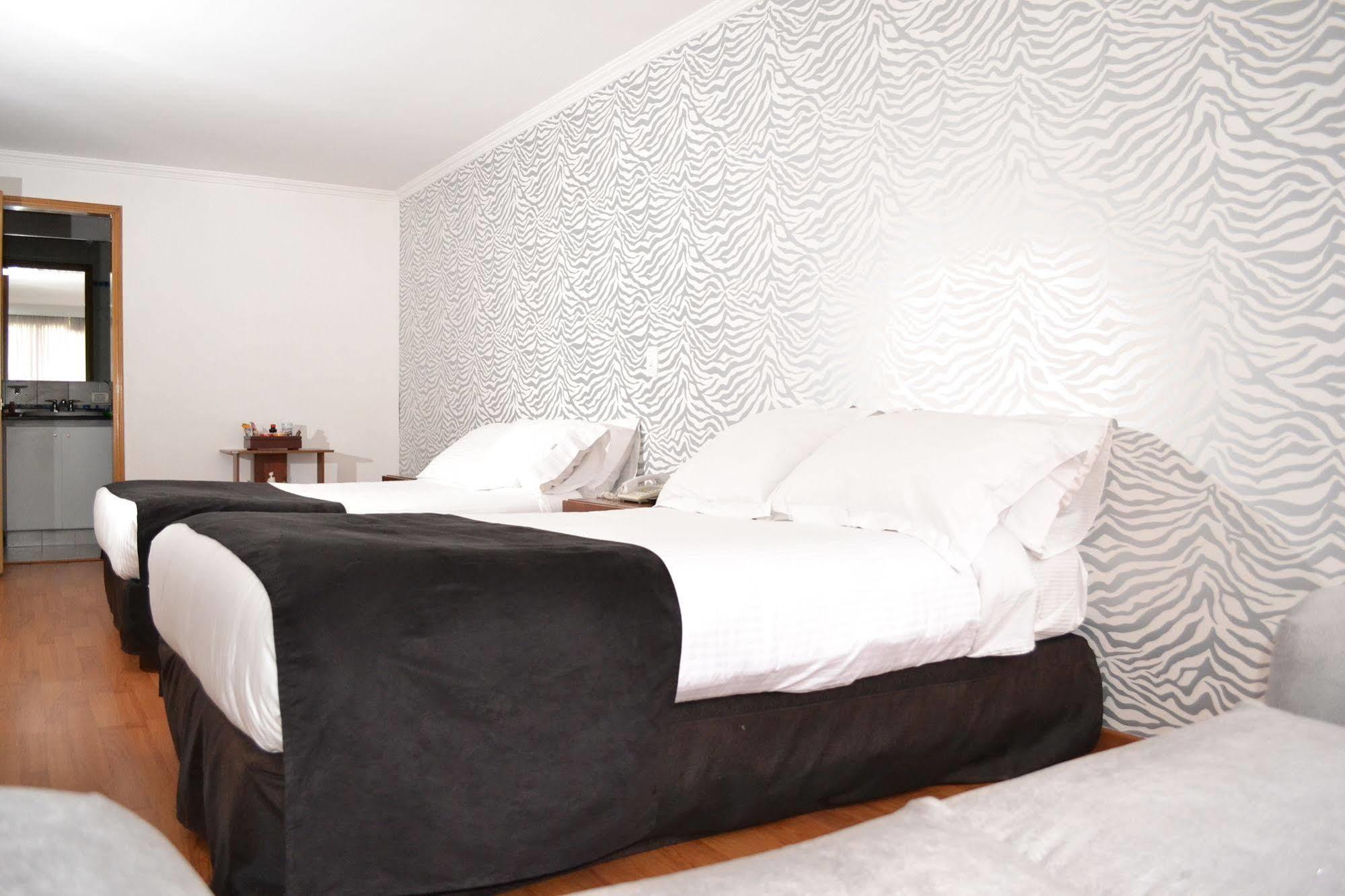 Hotel Eurolan 93 Bogotá Esterno foto